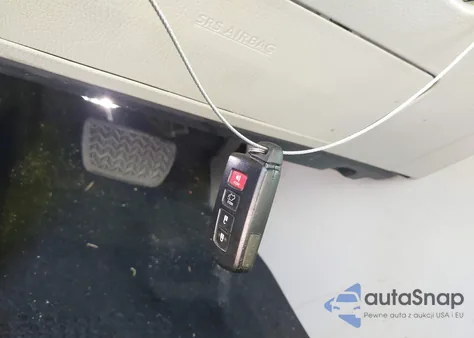 2019 Toyota Highlander Xle from USA, damaged, VIN 5TDKZRFHXKS553691